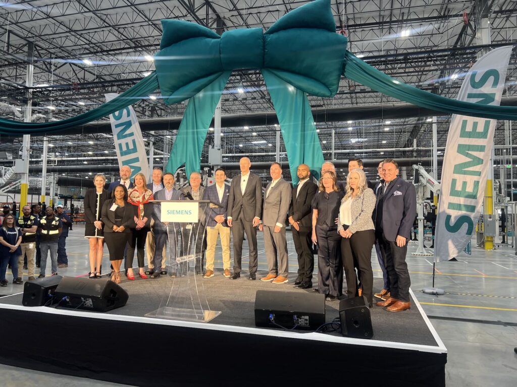 Siemens Fort Worth Ribbon Cutting