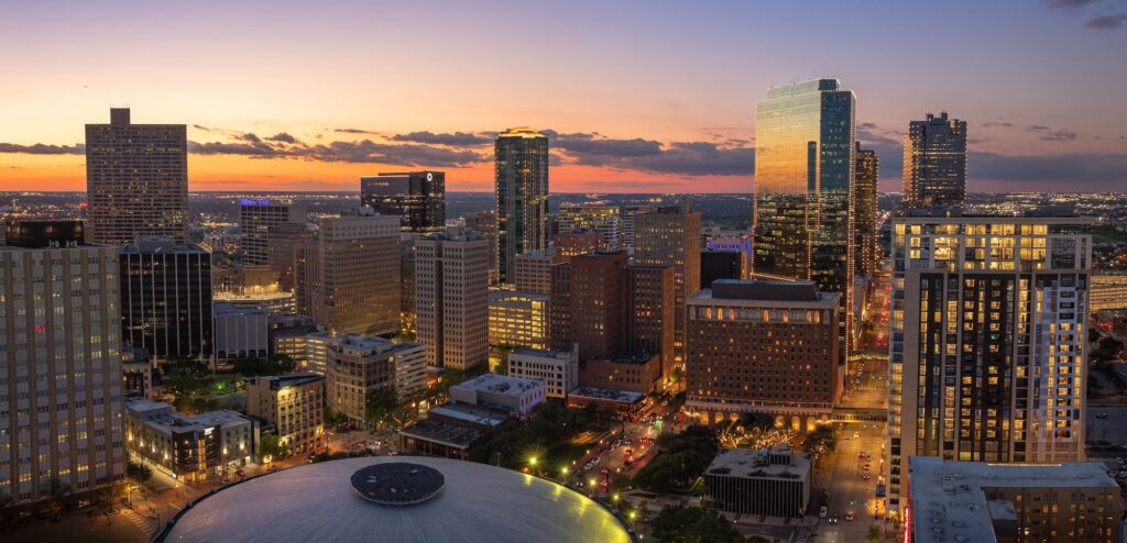 Fort Worth Texas downtown skyline — a top city for business relocation and corporate expansion